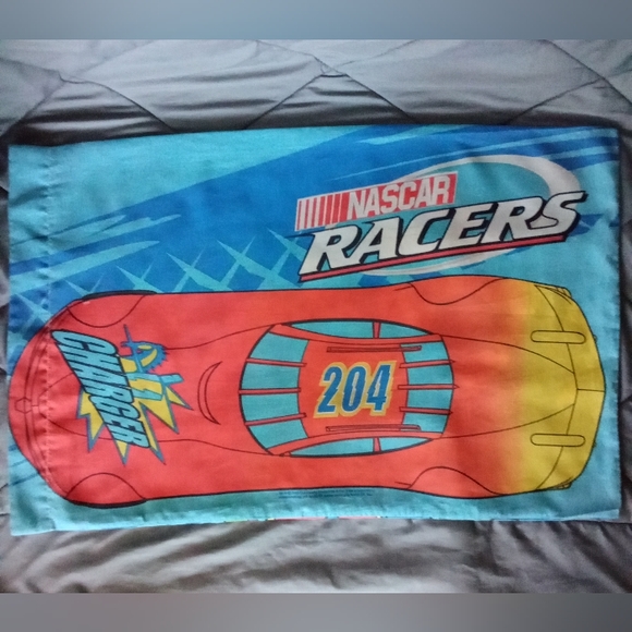Vintage NASCAR Racers Pillow Case Fox Kids TV 2000's Cartoon Character Bedding - Picture 11 of 14
